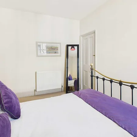 Host & - West Terrace Feriehus Whitby