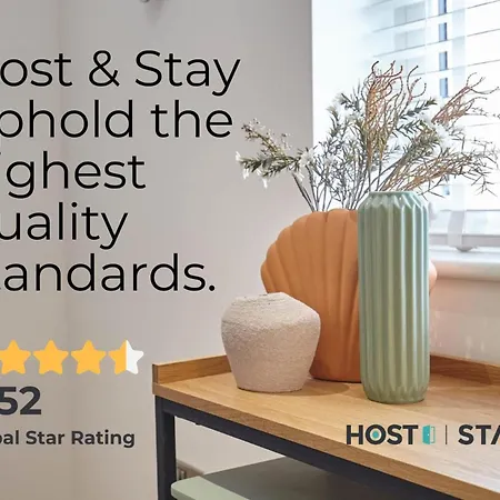 Host & - West Terrace